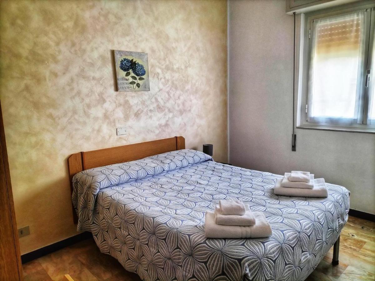 B&B Hotel Costa Azzurra Споторно Экстерьер фото